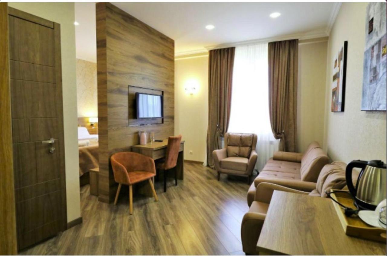 Sunset Tbilisi Luxury ApartHotel Extérieur photo