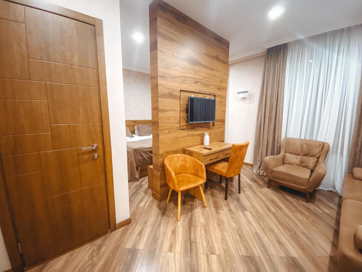 Sunset Tbilisi Luxury ApartHotel Extérieur photo